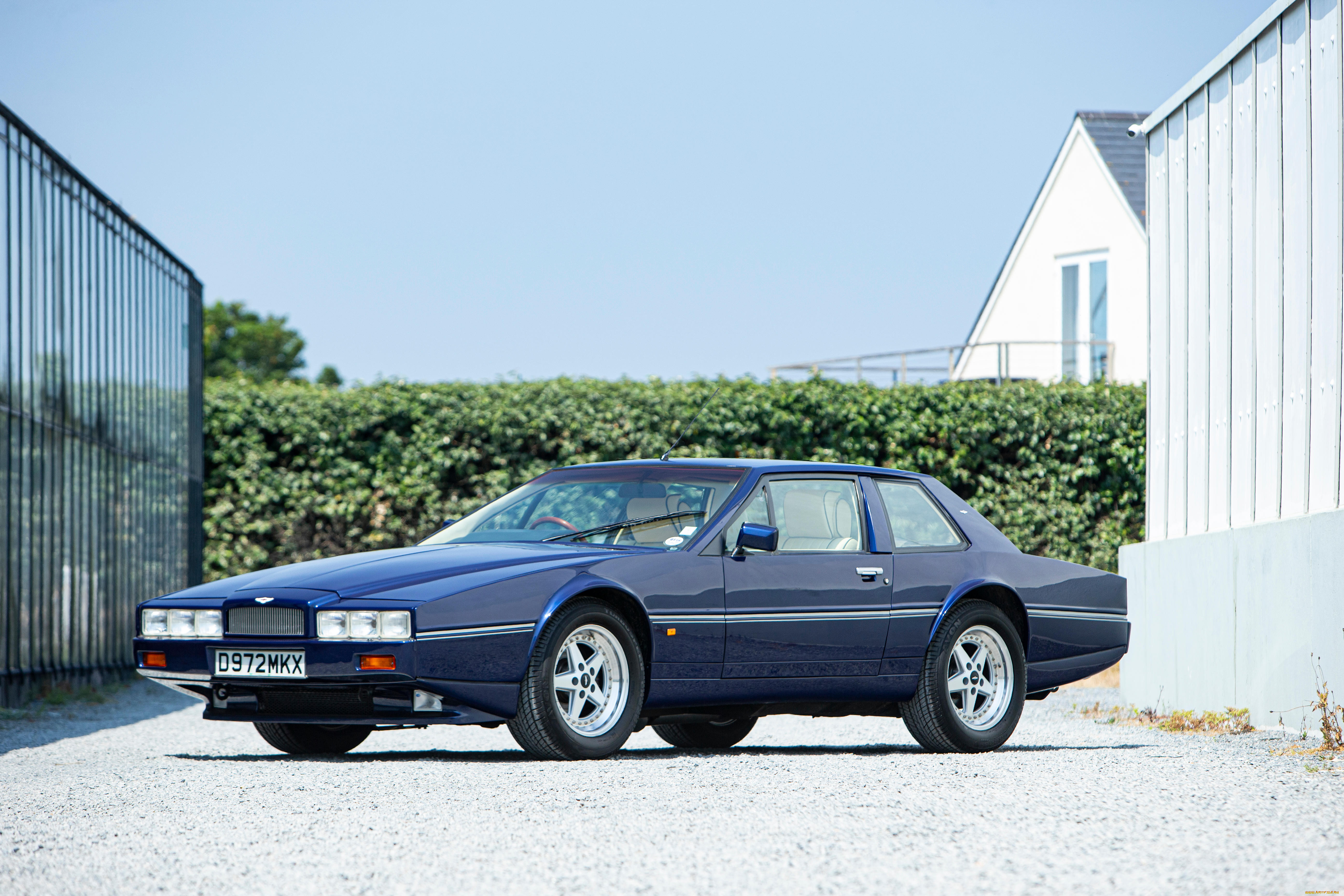 , aston martin, aston-martin